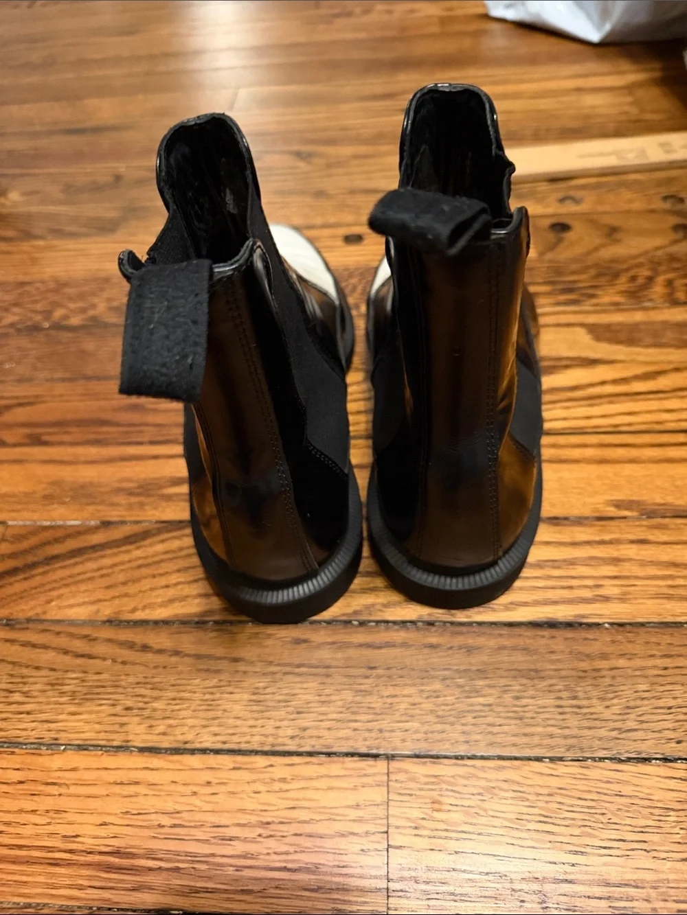 Dr. Martens Aimelya Chelsea Boots Women’s US 10 EU 42 Black White